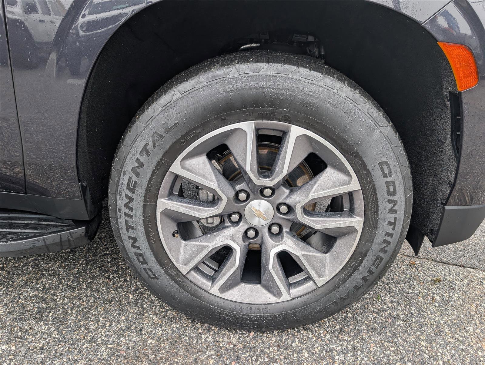 Used 2023 Chevrolet Tahoe LS image 9