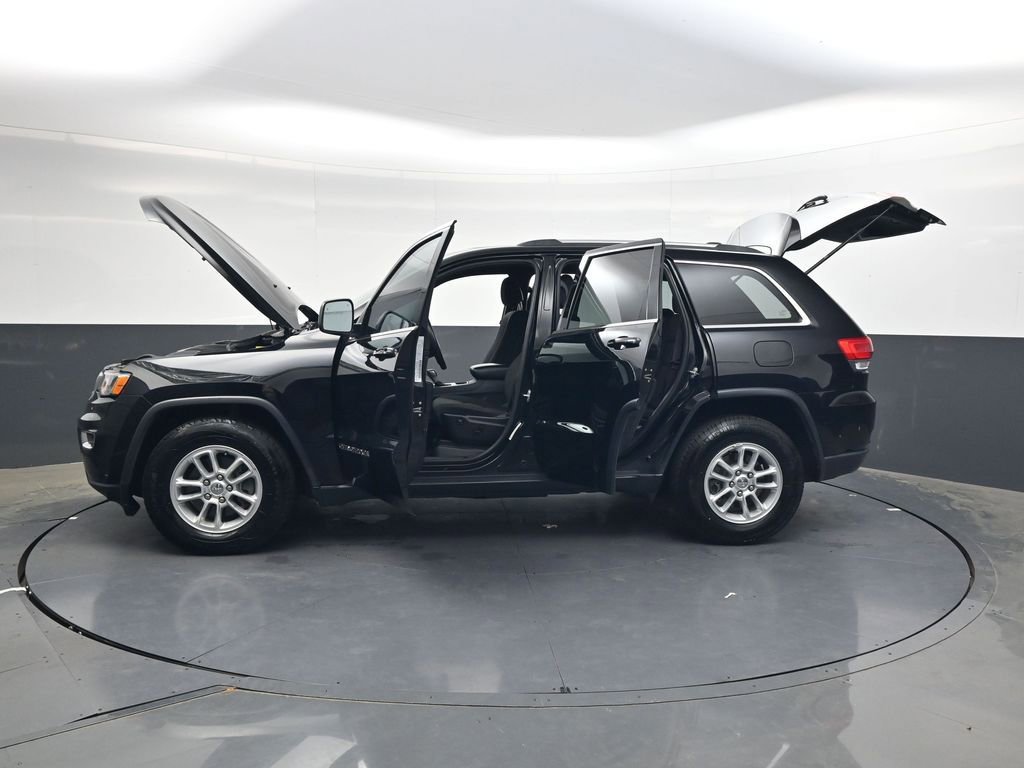Used 2019 Jeep Grand Cherokee Laredo RWD image 35