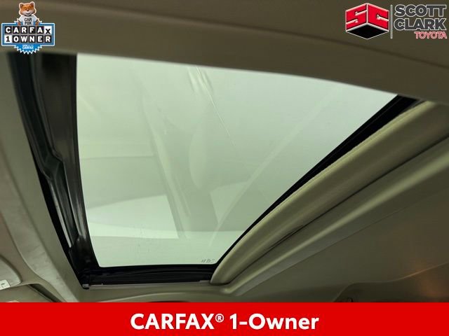 Used 2017 Toyota Sienna XLE image 27