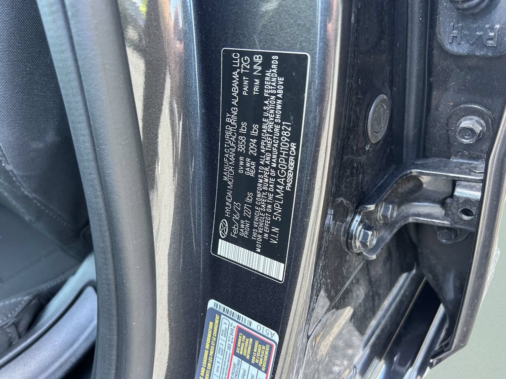 Certified 2023 Hyundai Elantra SEL FWD image 32