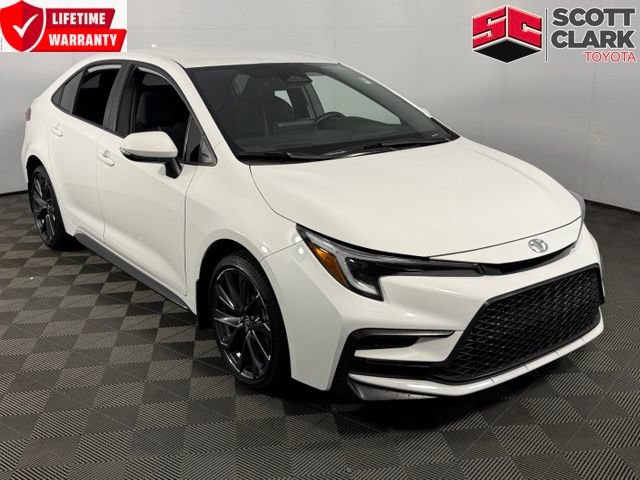 Used 2025 Toyota Corolla SE FWD image 1