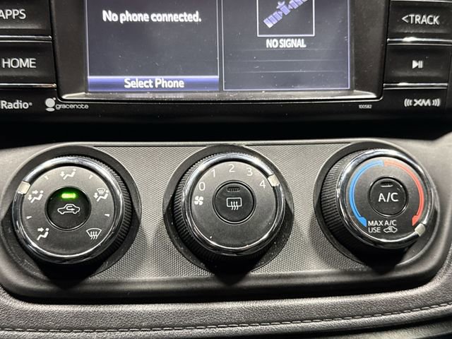 Used 2016 Toyota RAV4 LE image 11