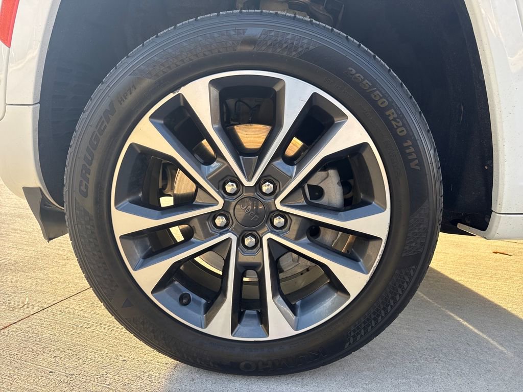 Used 2021 Jeep Grand Cherokee L Overland w/ Luxury Tech Group IV image 11