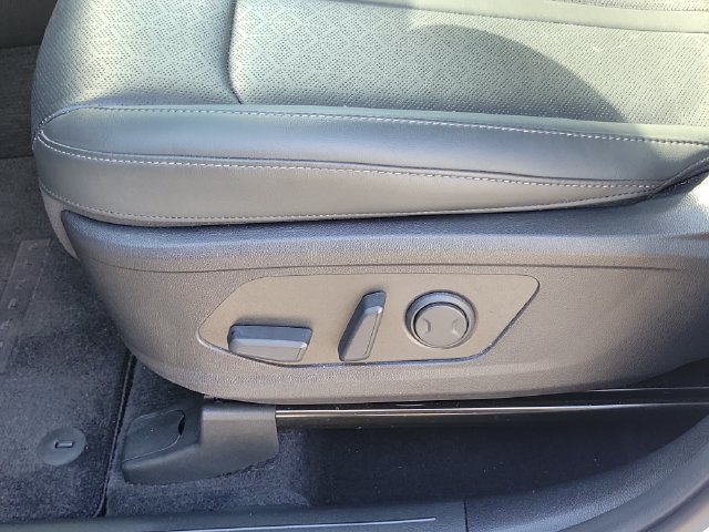 Certified 2023 Kia Sorento SX FWD image 22