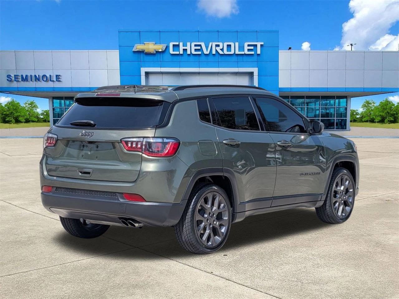 Used 2021 Jeep Compass Latitude w/ Sun and Sound Group FWD image 4