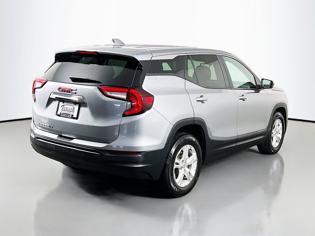 Used 2024 GMC Terrain SLE FWD image 5