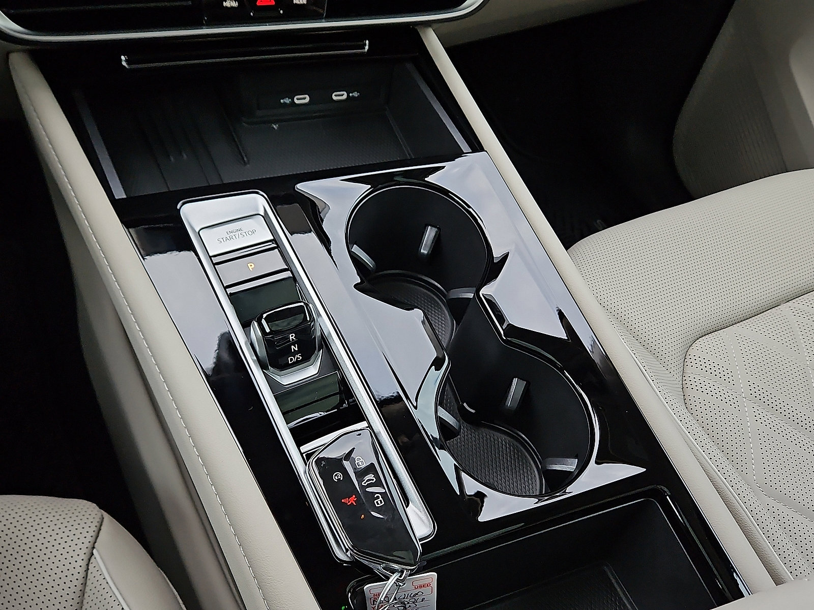 New 2026 Volkswagen Atlas SEL Premium R-Line image 18