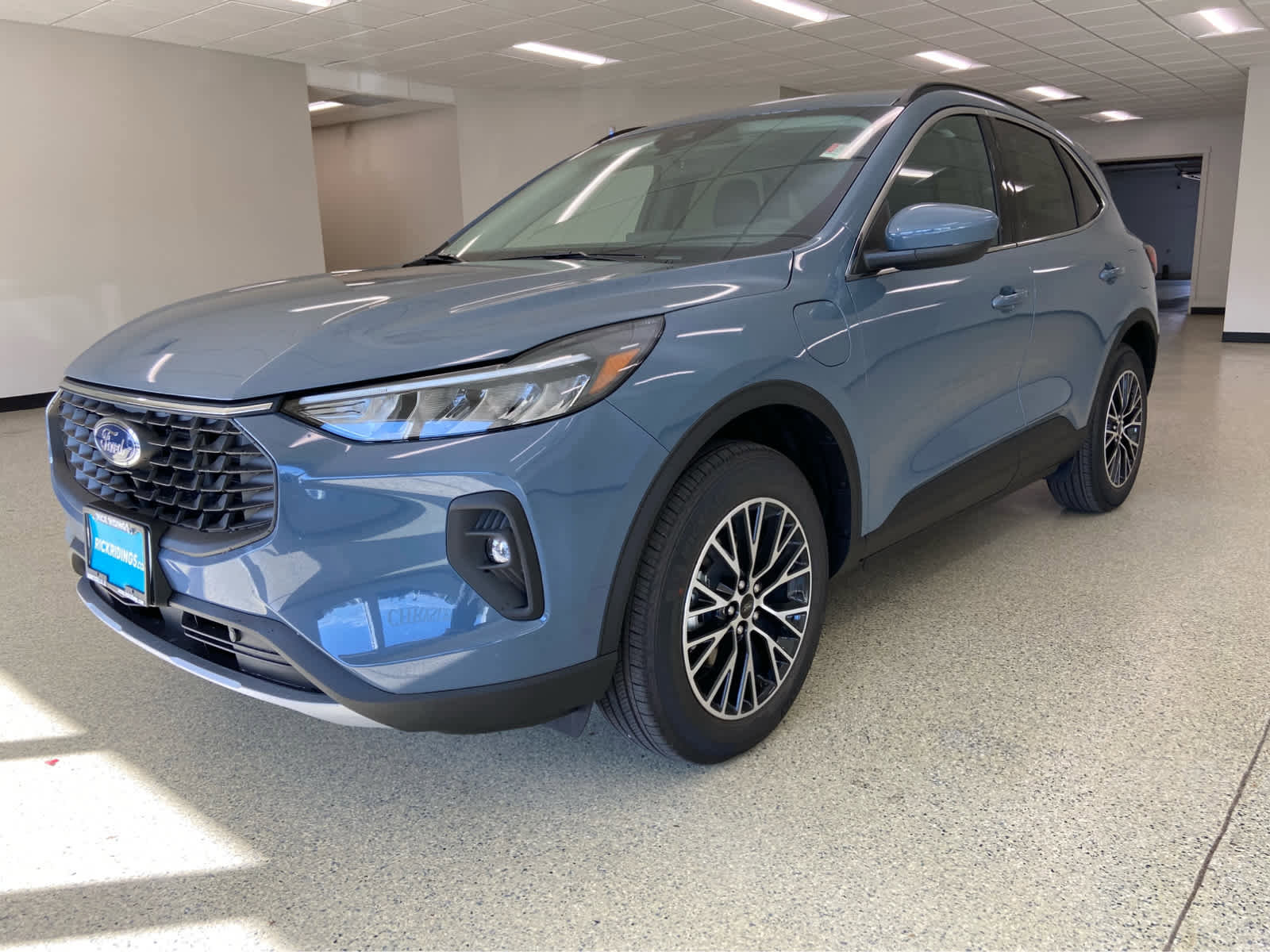 New 2026 Ford Escape SE image 1