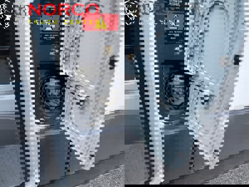 Used 2016 Mercedes-Benz Sprinter 2500 image 14