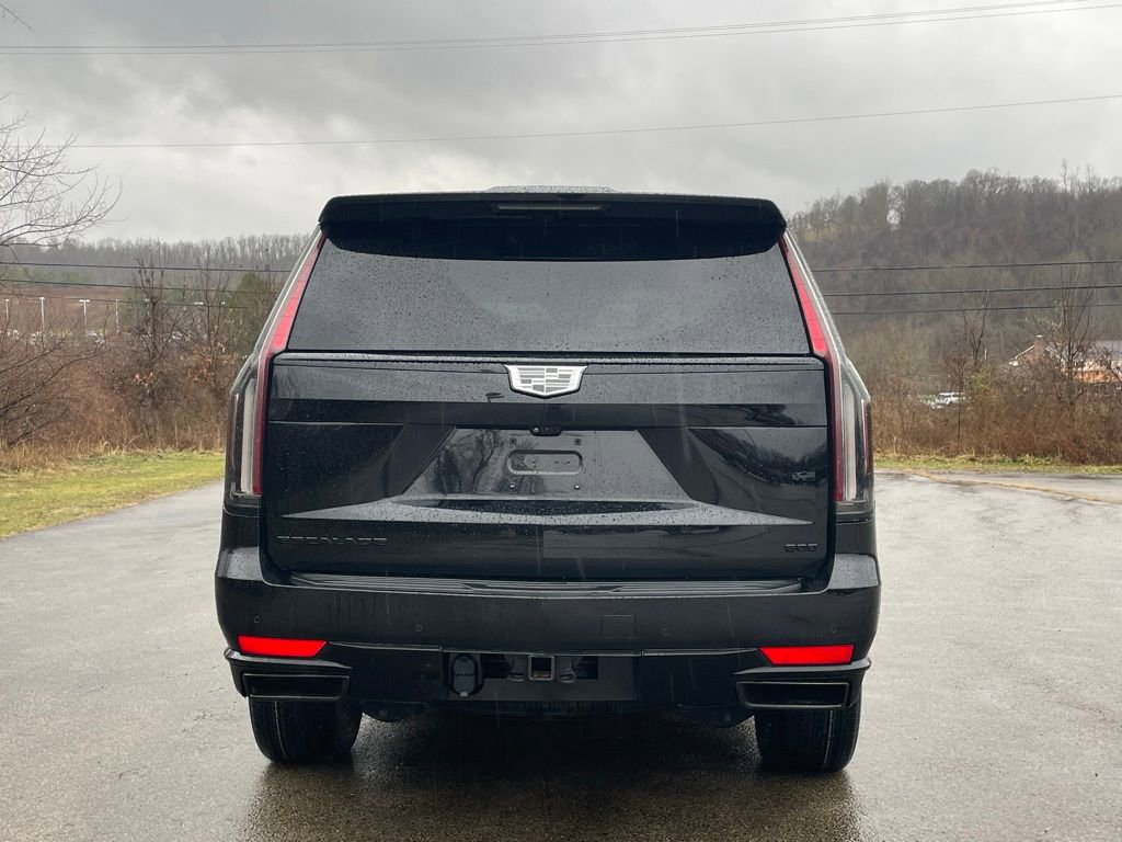 Certified 2022 Cadillac Escalade Sport Platinum w/ LPO, ONYX Package image 4