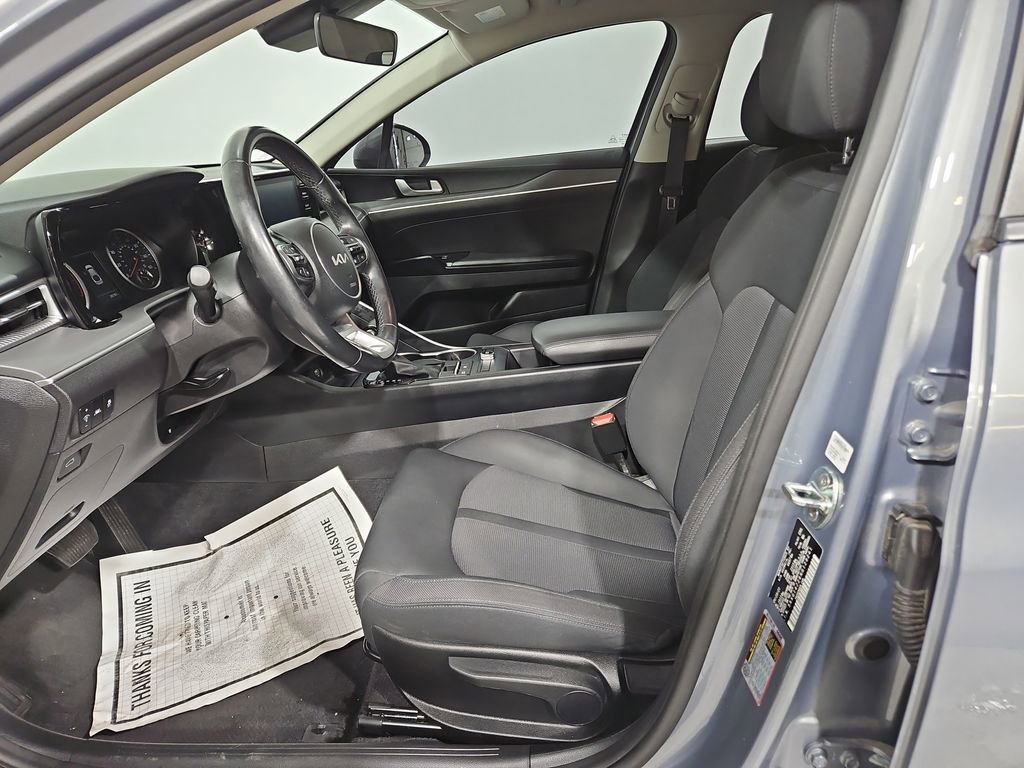 Used 2022 Kia K5 LXS image 10