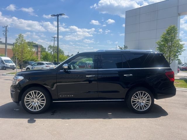 Used 2023 Ford Expedition Platinum AWD/4WD image 8