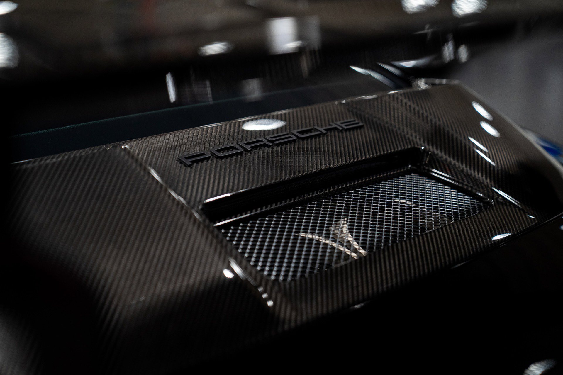 Used 2018 Porsche 911 GT2 RS image 18