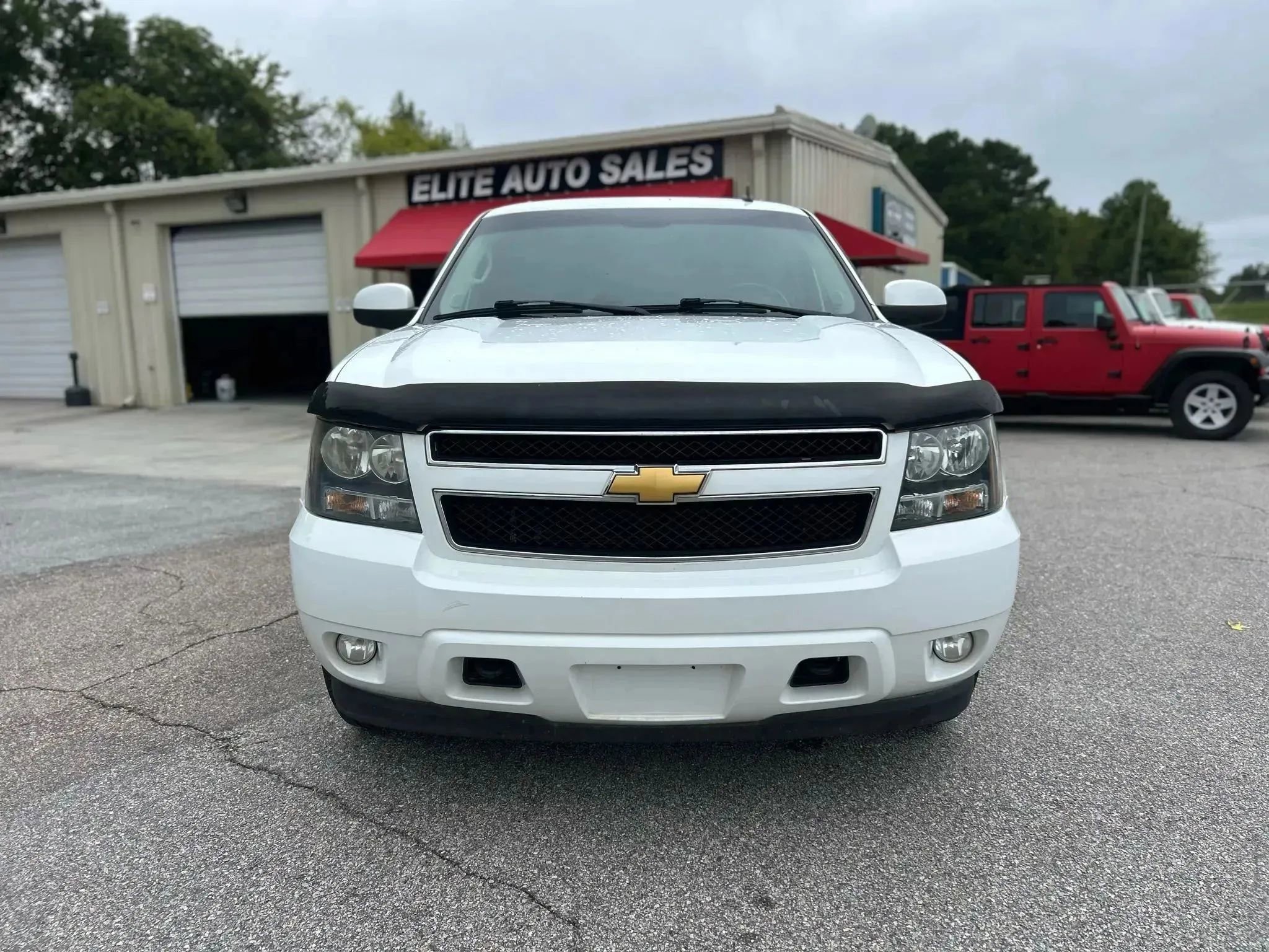 Used 2008 Chevrolet Tahoe LT w/ Convenience Package 1 AWD/4WD image 4