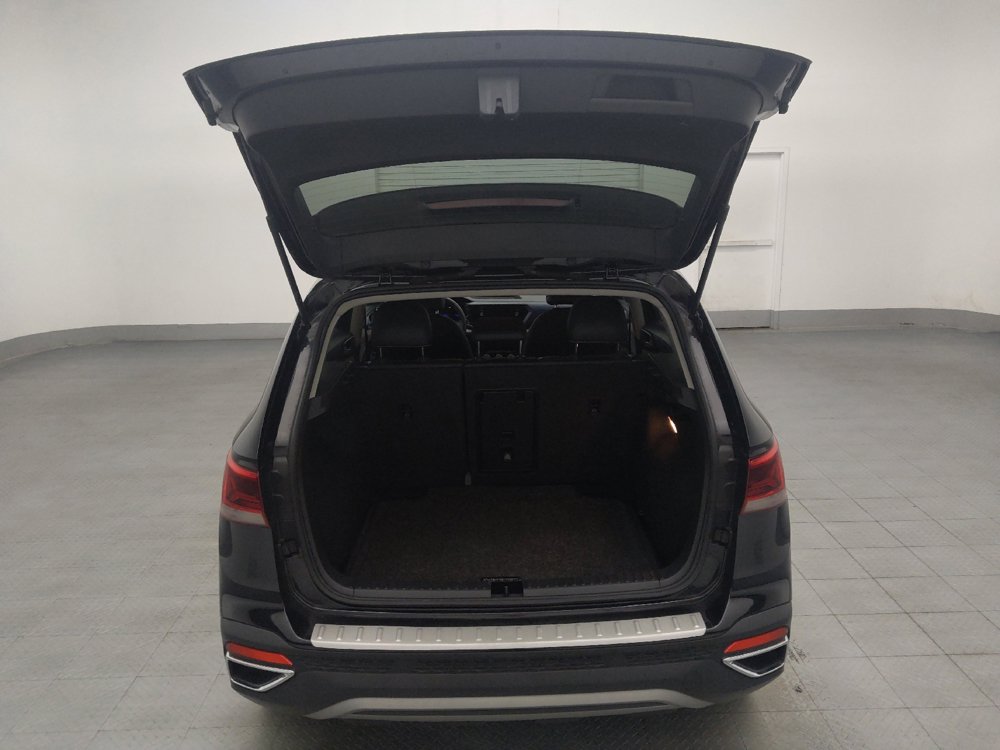 Used 2023 Volkswagen Taos SE FWD image 29