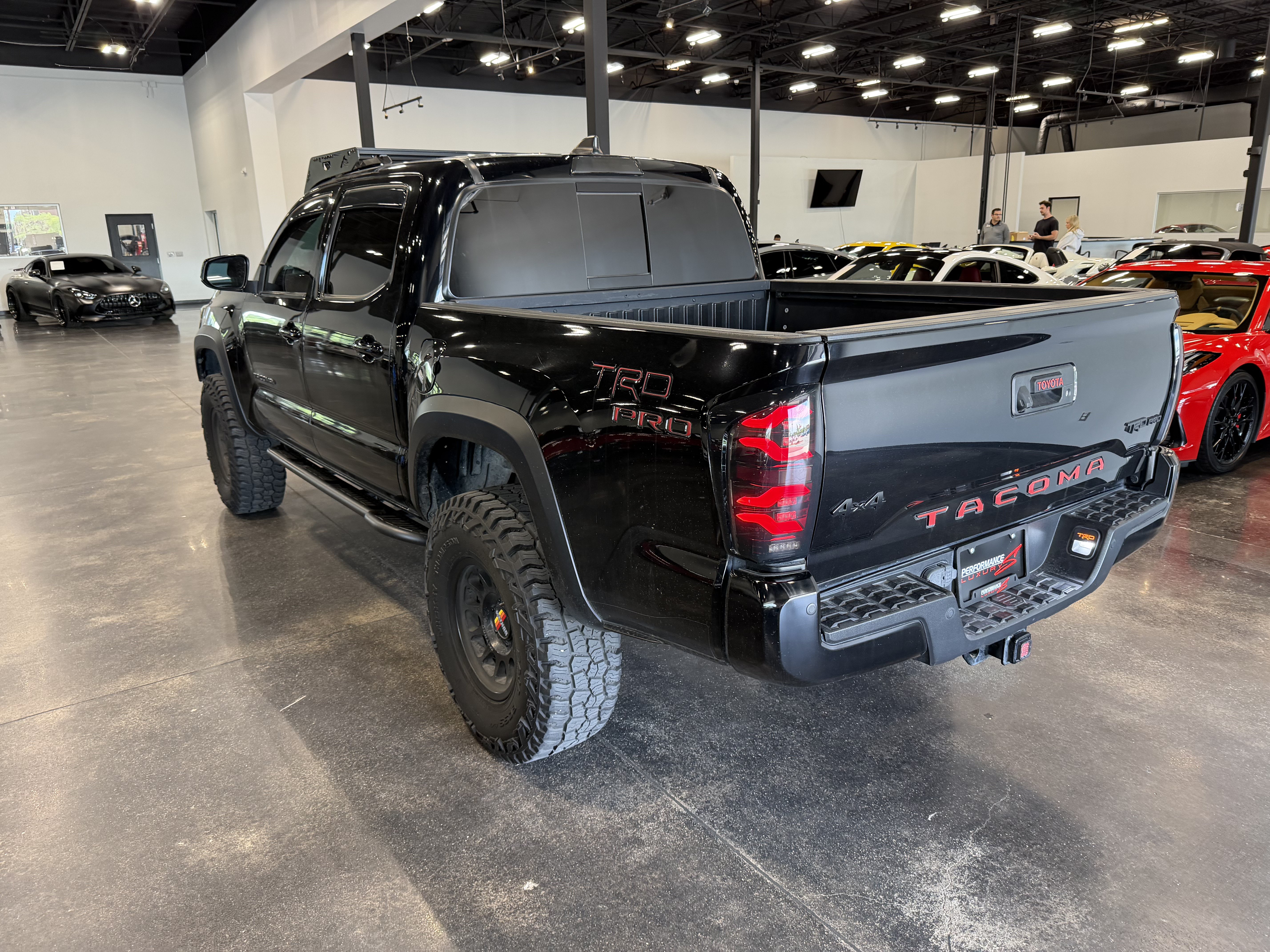 Used 2022 Toyota Tacoma TRD Pro AWD/4WD image 3