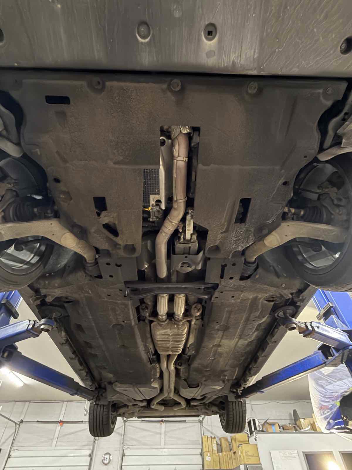 Used 2017 Lincoln Continental Reserve image 28