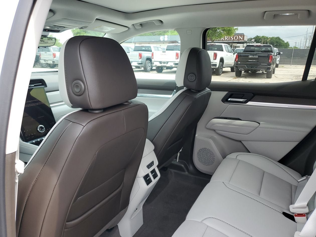 New 2026 GMC Terrain Denali AWD/4WD image 10