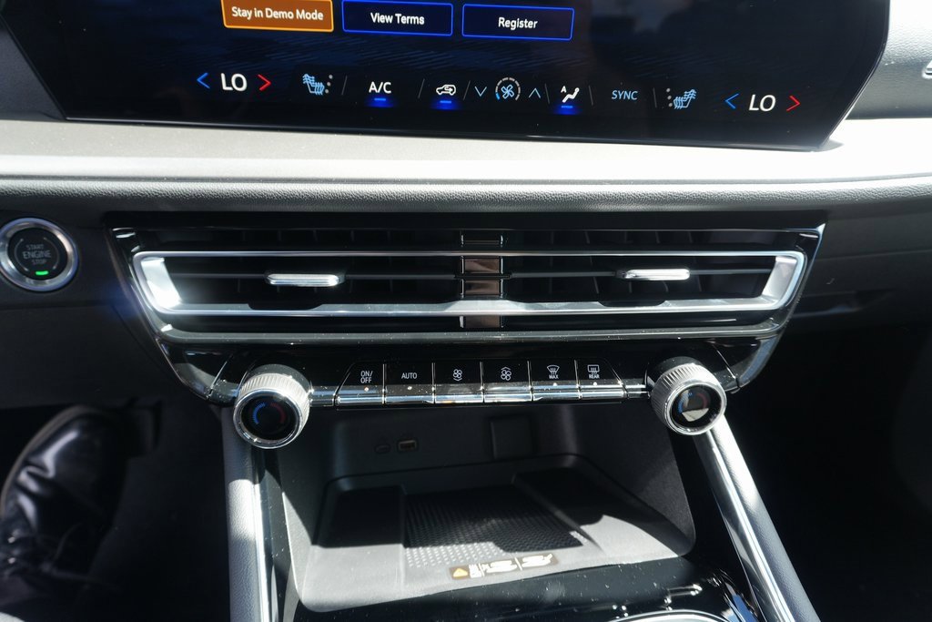 New 2026 Chevrolet Traverse LT w/ Driver Confidence Package image 18