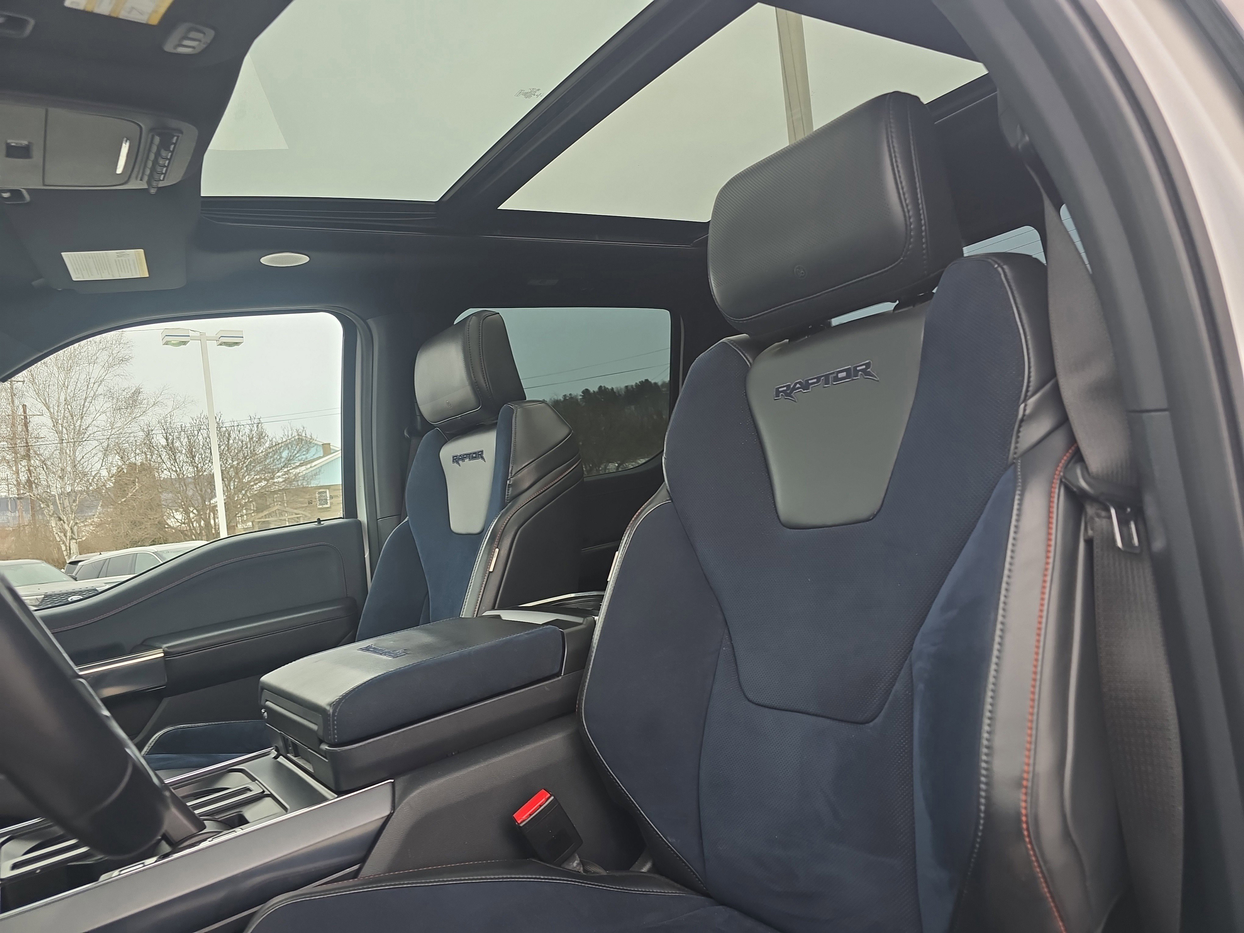 Used 2022 Ford F150 Raptor w/ Equipment Group 801A High image 17