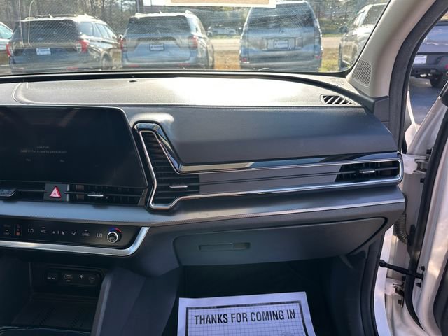 Used 2023 Kia Sportage SX image 16