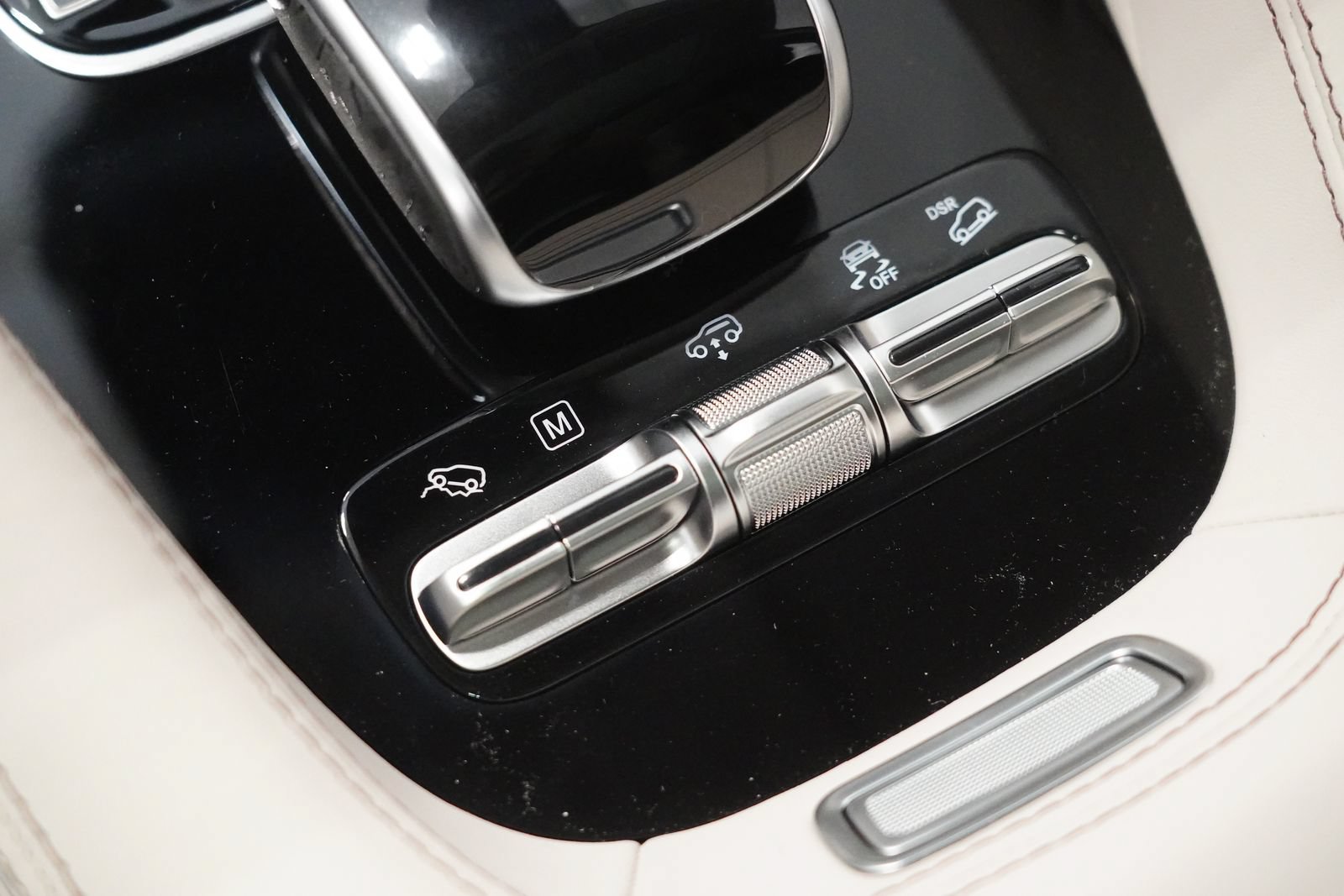 New 2026 Mercedes-Benz Maybach GLS 600 4MATIC image 31