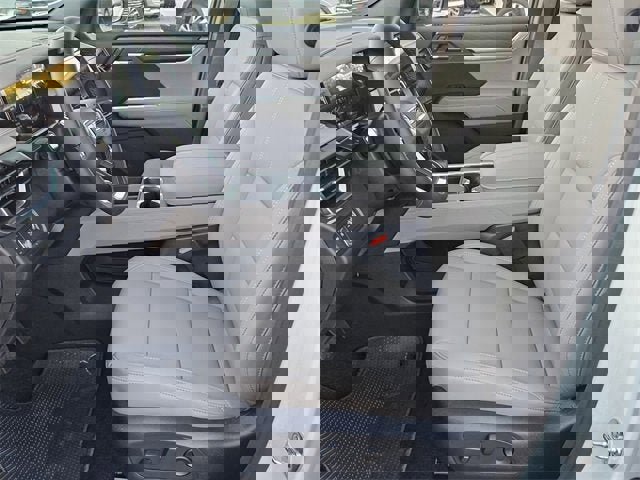 New 2026 GMC Acadia Elevation w/ Black Edition image 9