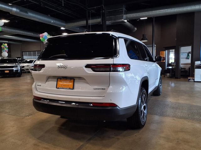 Used 2025 Jeep Grand Cherokee L Limited AWD/4WD image 9