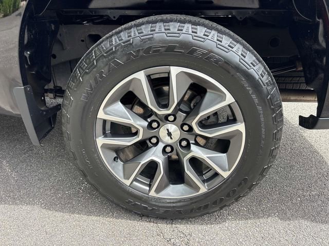 Used 2022 Chevrolet Silverado 1500 RST w/ Z71 Off-Road Package image 8