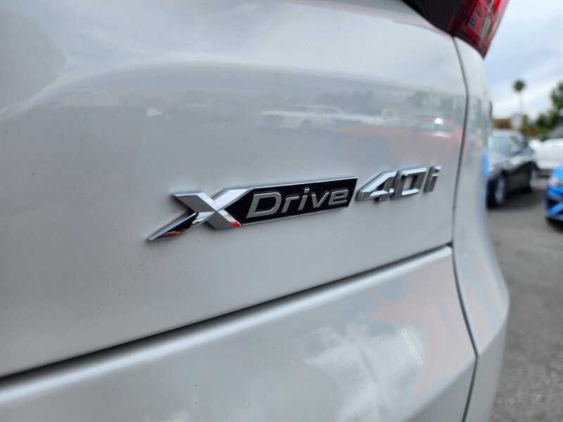 Used 2021 BMW X5 xDrive40i w/ Convenience Package AWD/4WD image 12