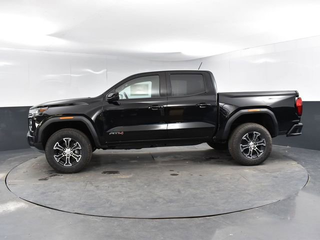 Used 2025 GMC Canyon AT4 image 4