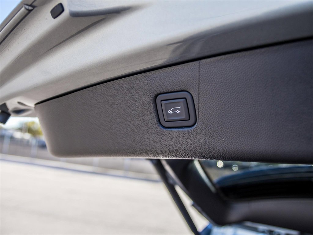 New 2025 Chevrolet Blazer Premier image 11