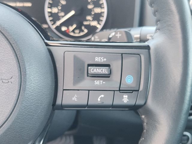 Used 2022 Nissan Rogue SV w/ SV Premium Package image 23