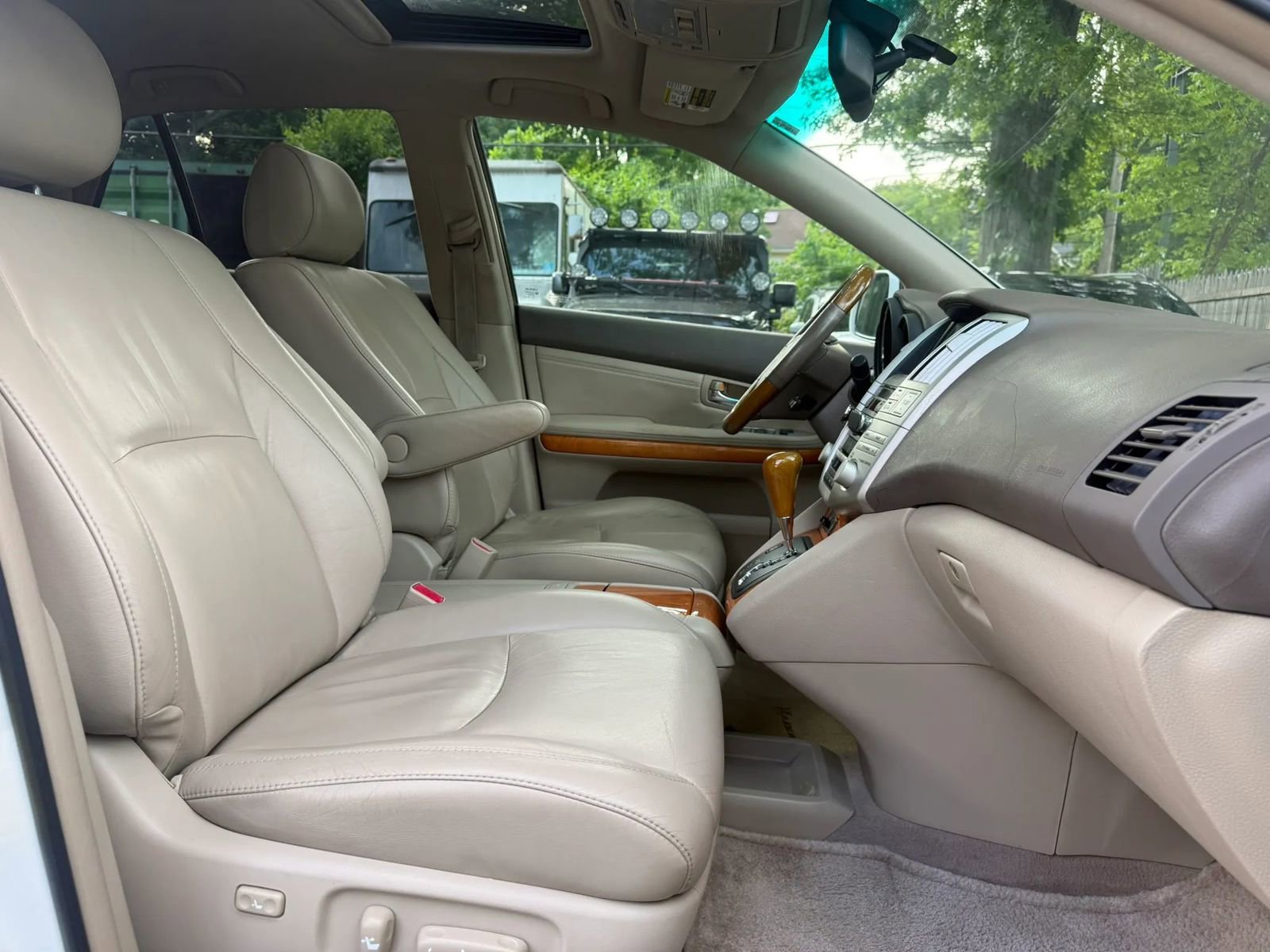 Used 2007 Lexus RX 350 AWD image 10