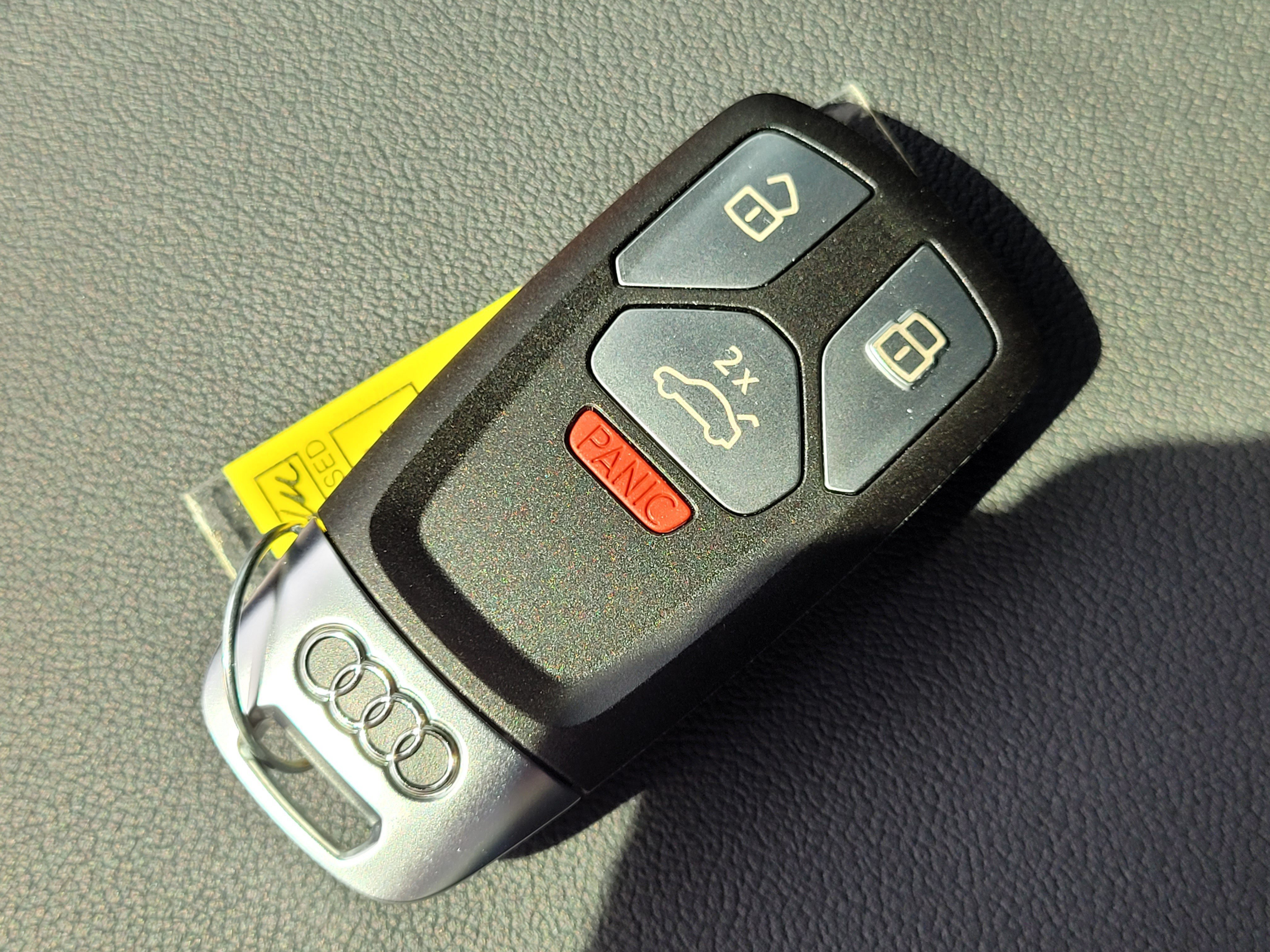 Used 2025 Audi Q5 2.0T Premium Plus AWD/4WD image 11