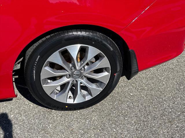 Used 2014 Honda Accord EX image 8