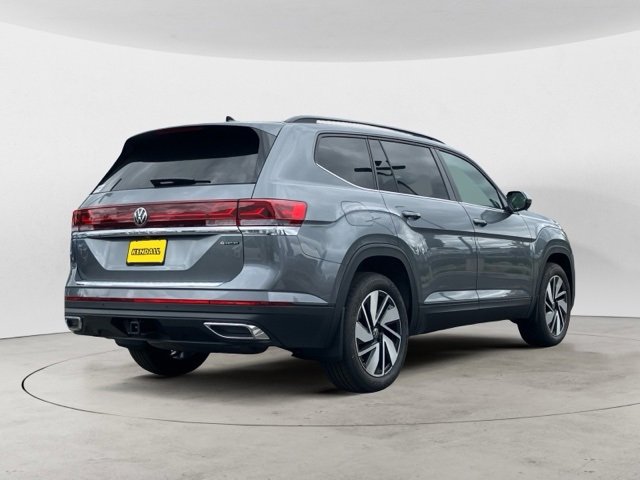 New 2025 Volkswagen Atlas SE image 3
