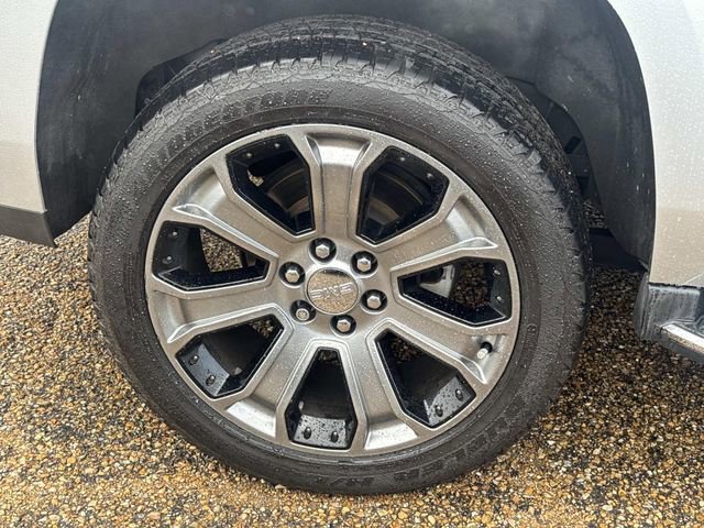 Used 2019 GMC Yukon Denali w/ Open Road Package image 5