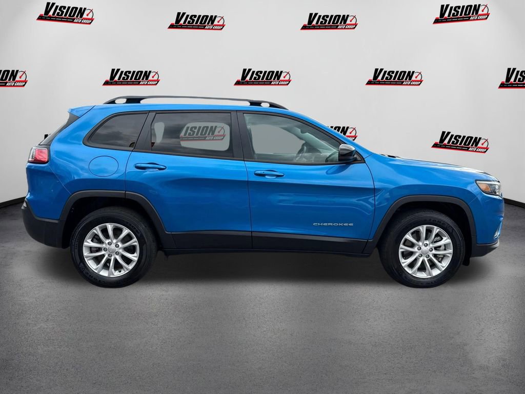 Used 2022 Jeep Cherokee Latitude Lux image 4