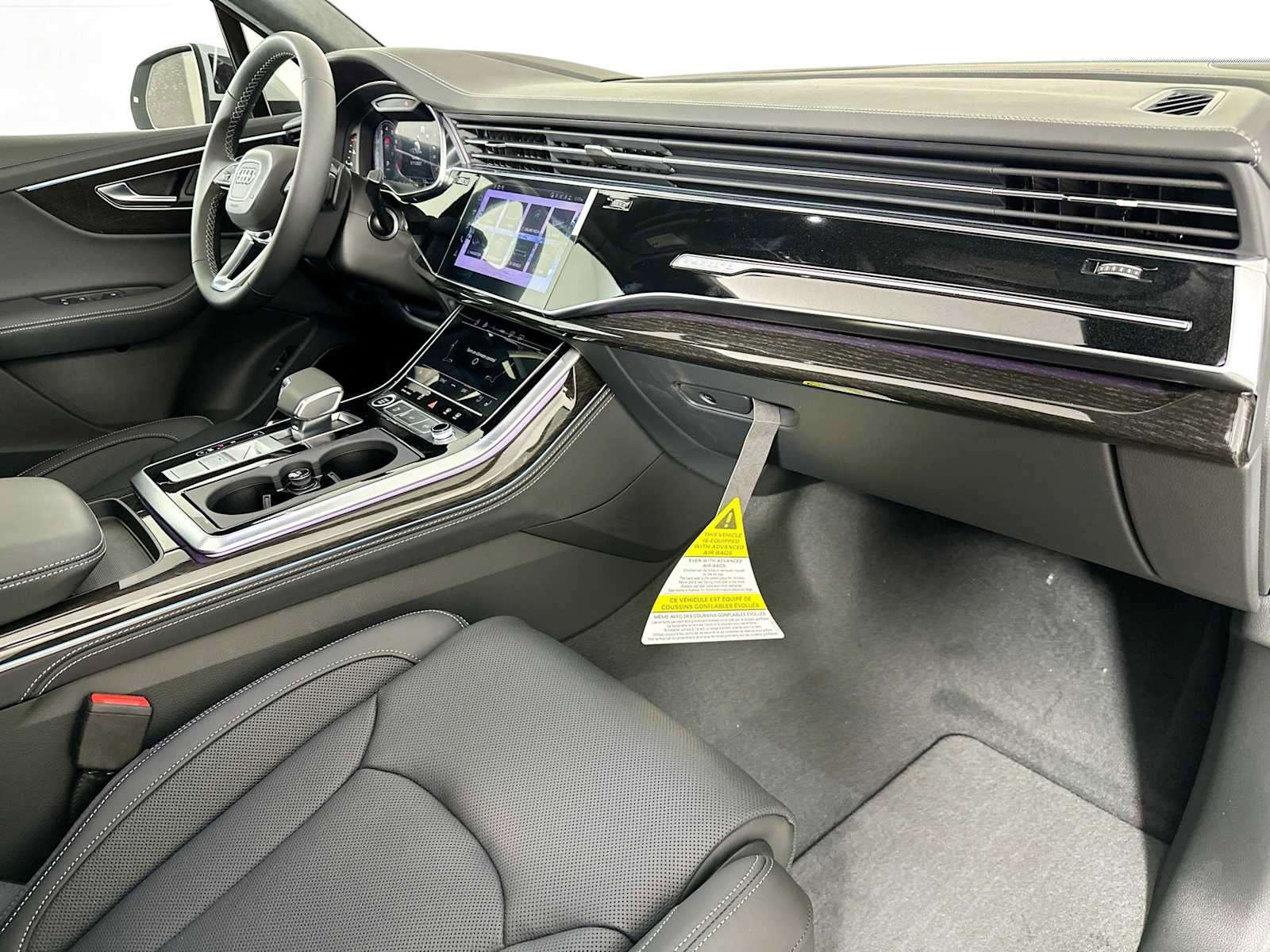New 2025 Audi Q7 3.0T Prestige image 29