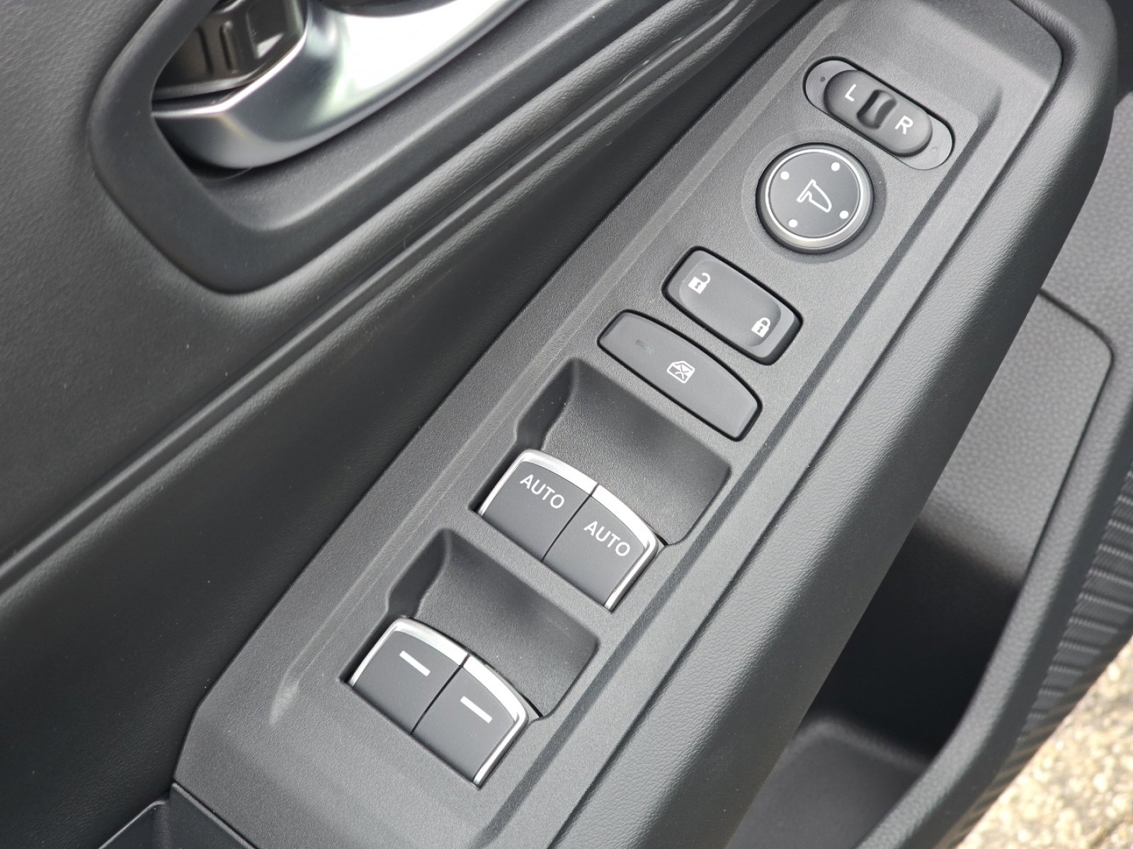 New 2026 Honda Accord EX-L image 24