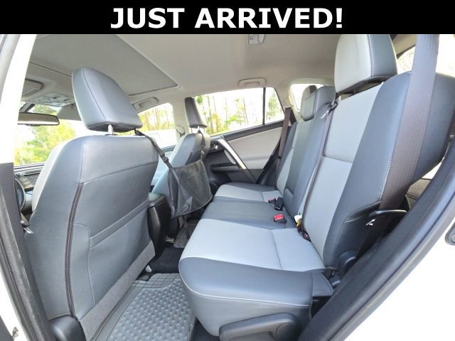 Used 2014 Toyota RAV4 Limited image 10