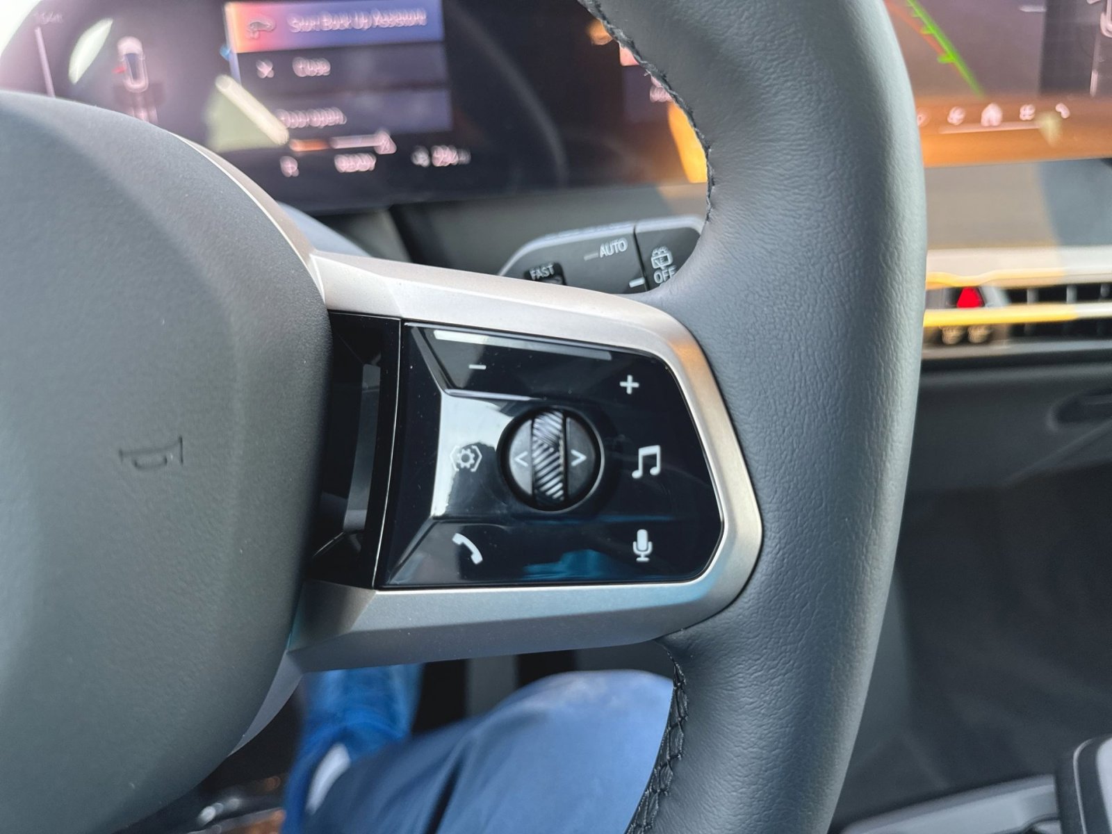 New 2026 BMW iX xDrive45 image 17