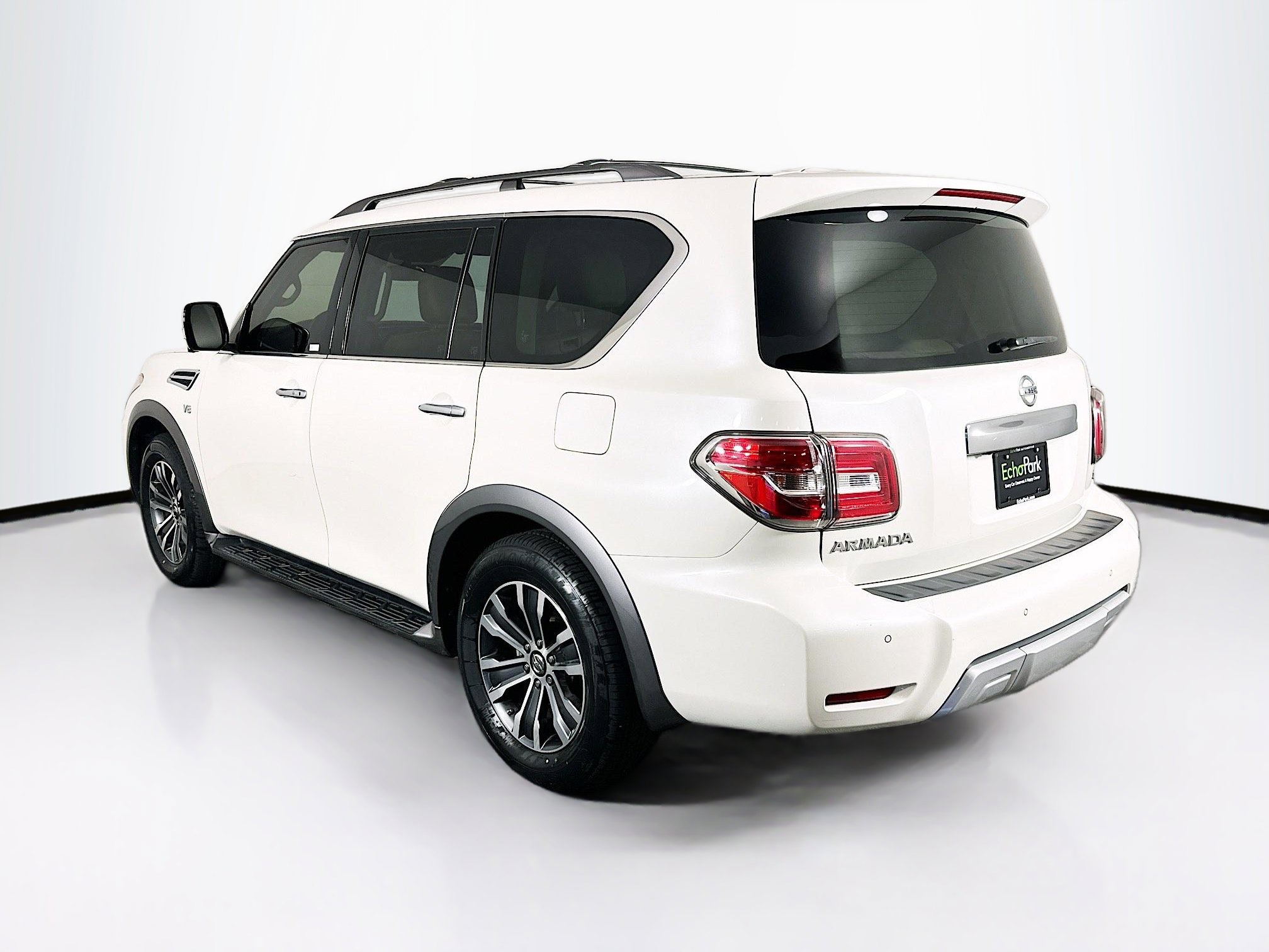 Used 2018 Nissan Armada SL w/ Premium Package image 5