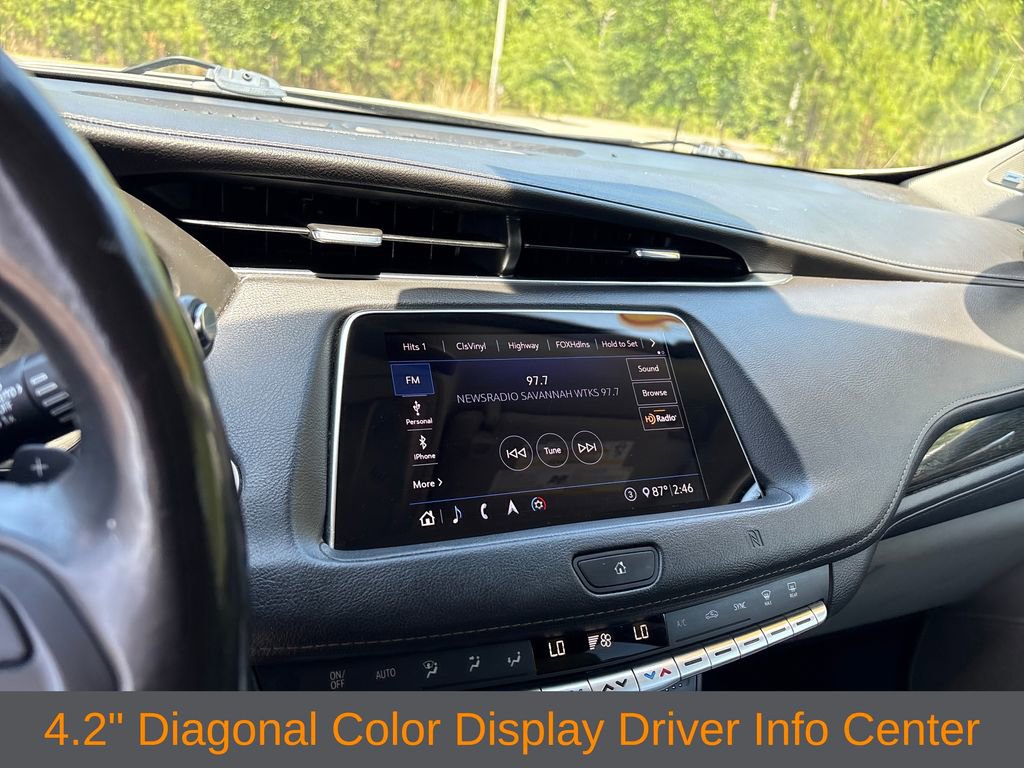 Used 2020 Cadillac XT4 Premium Luxury w/ Cold Weather Package FWD image 15
