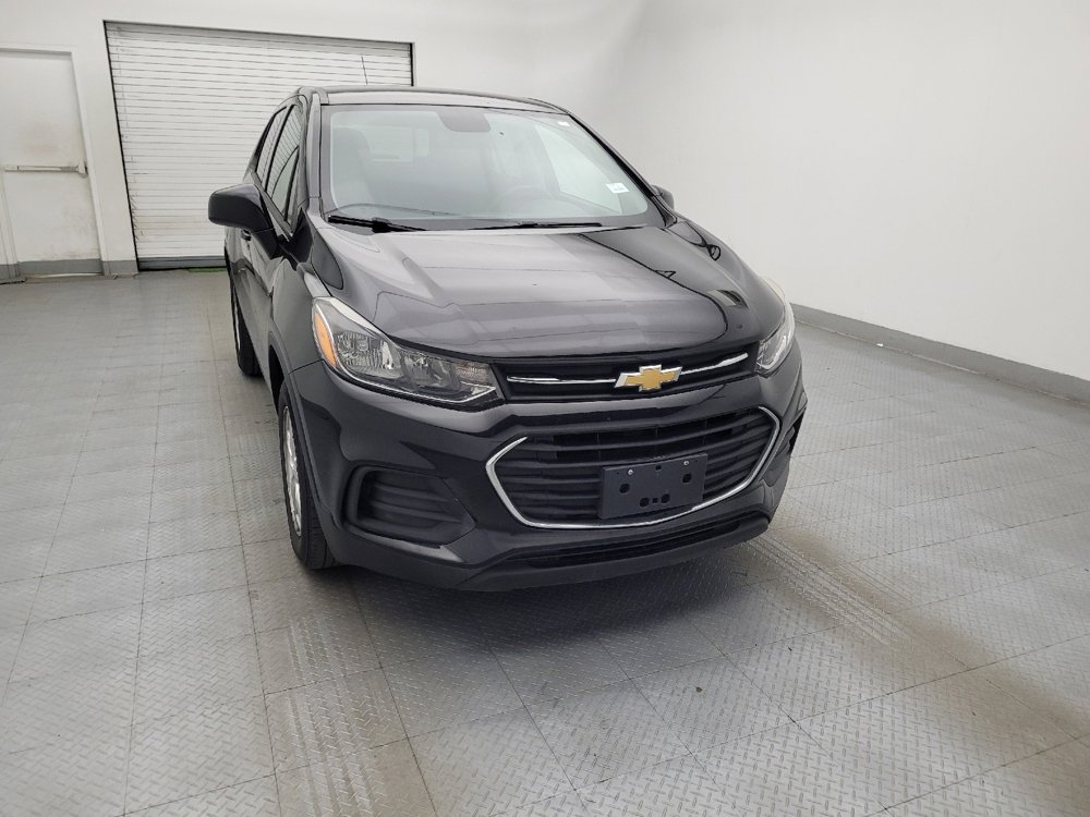 Used 2020 Chevrolet Trax LS w/ Tint and Cruise Package image 14