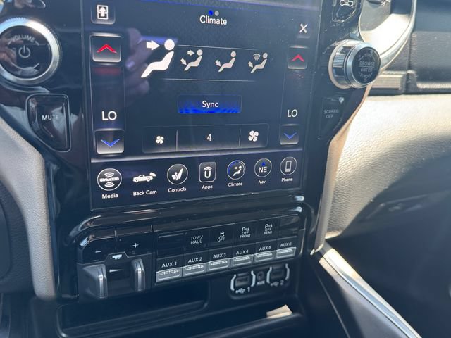 Used 2021 RAM 3500 Laramie AWD/4WD image 18