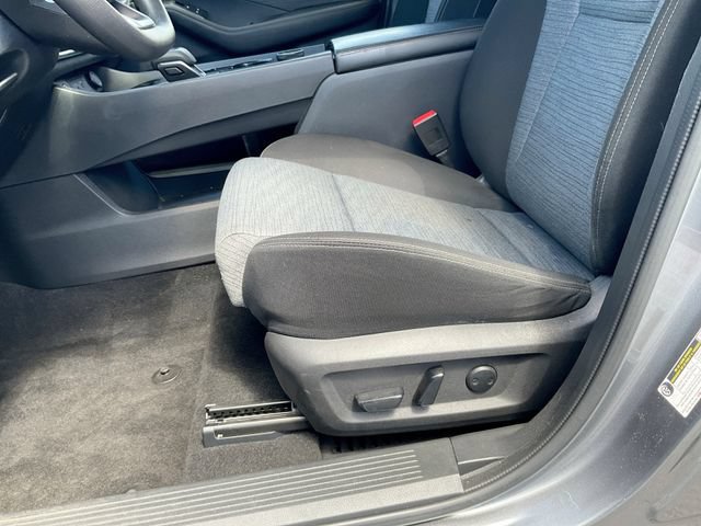 Used 2023 Nissan Rogue SV AWD/4WD image 27