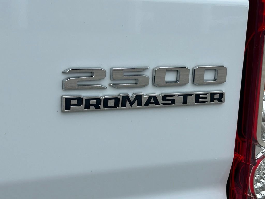 Used 2024 RAM ProMaster 2500 w/ Convenience Group FWD image 20