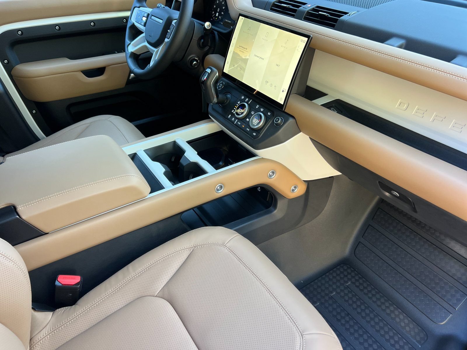 New 2026 Land Rover Defender 130 S AWD/4WD image 17
